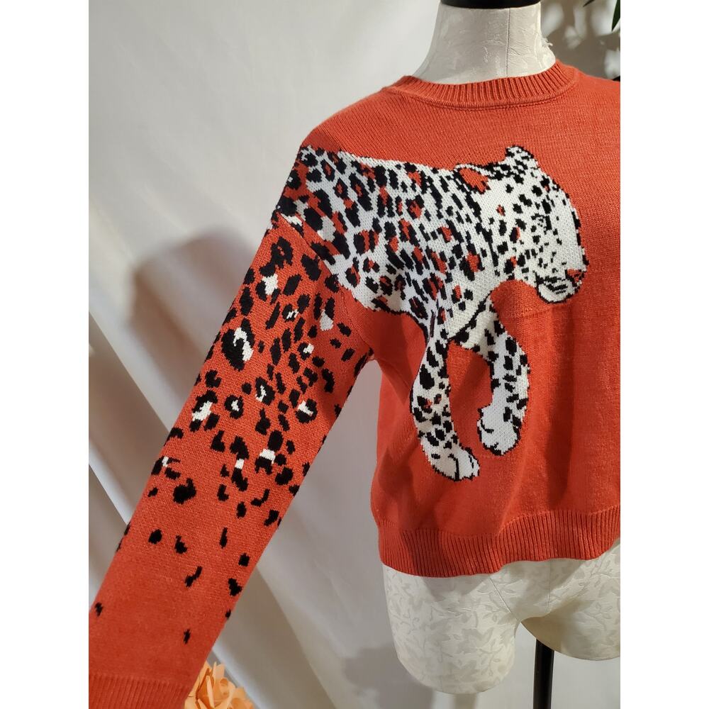 Minkpink Leopard Big Cat Boxy Crewneck Sweater Size XS Coral Orange Soft Knit - Picture 3 of 10